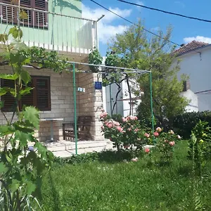  Apartament Mamich